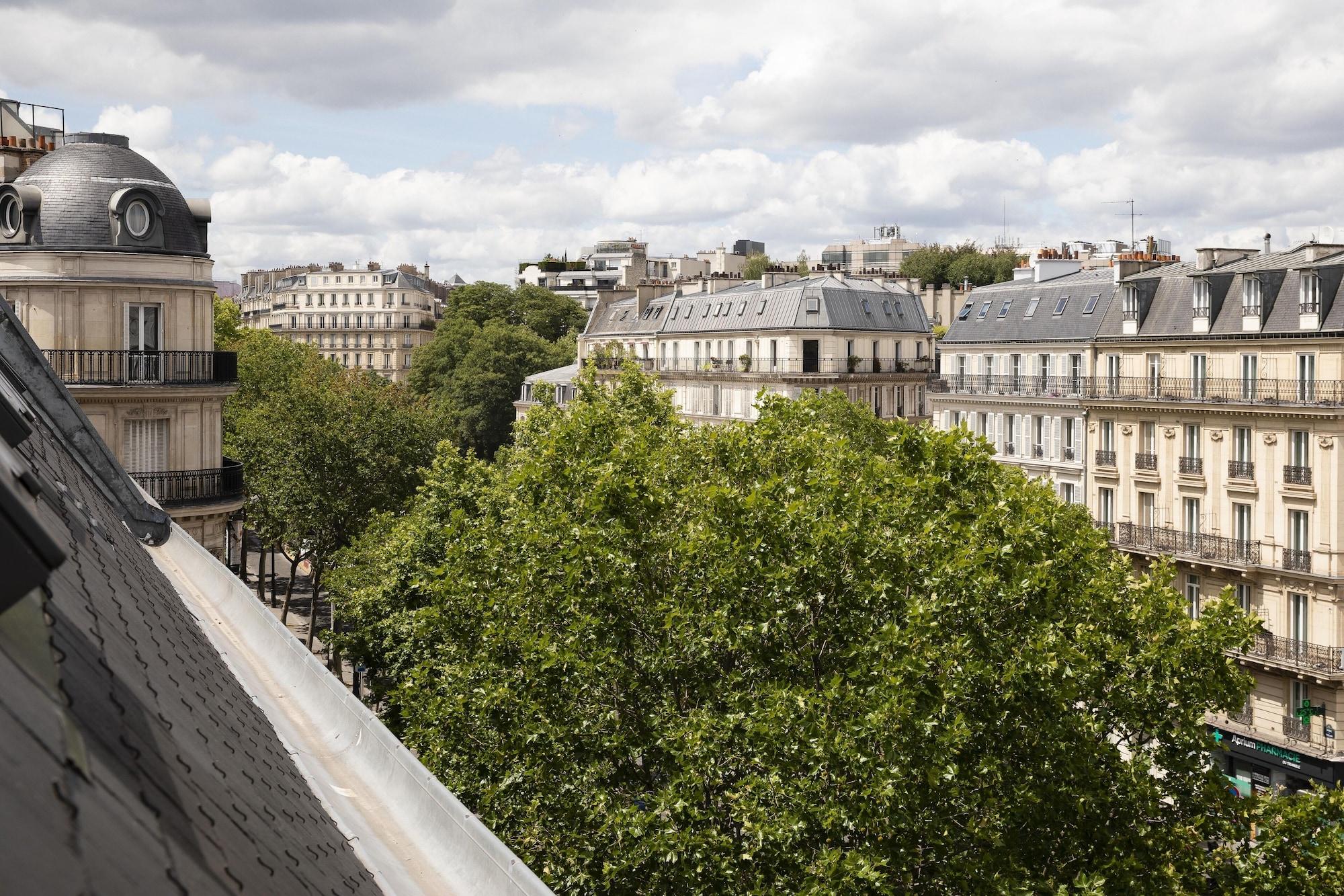 Hotel Plaza Elysees Paris Luaran gambar