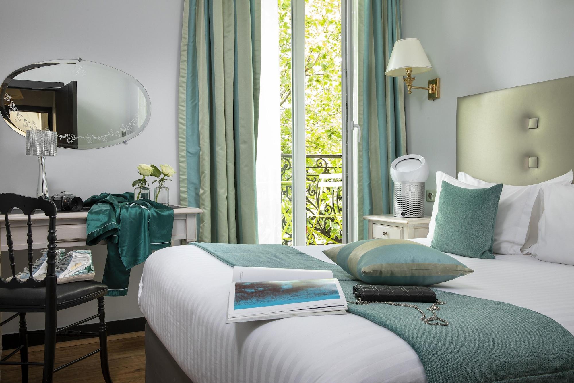 Hotel Plaza Elysees Paris Luaran gambar