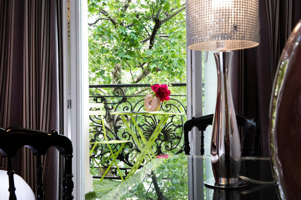 Hotel Plaza Elysees Paris Luaran gambar